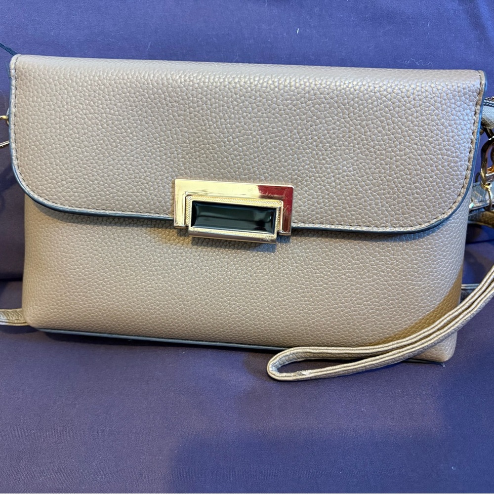 Elegant Beige Crossbody Bag with Gold Detail